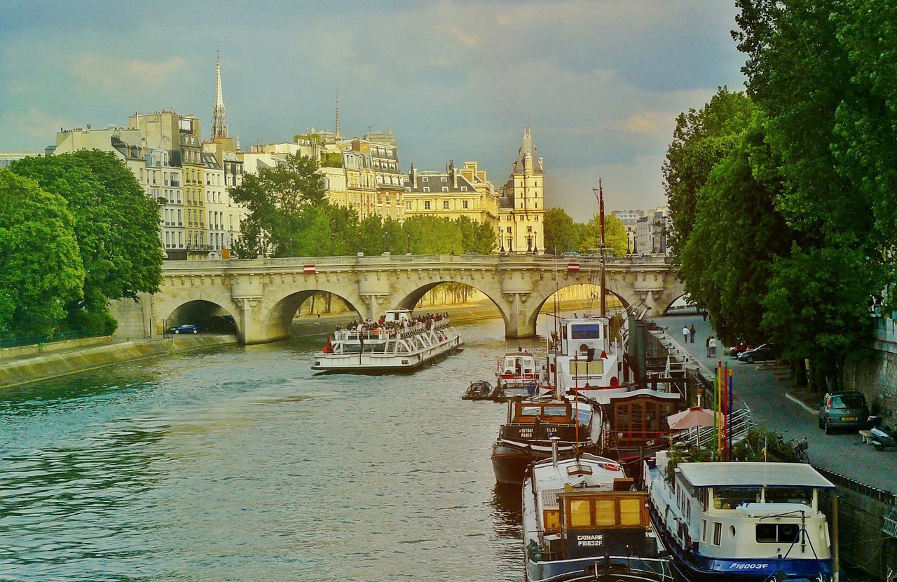 Paris,  France,  Upė,  Valtys,  Laivai,  Jo,  Tiltas,  Miestas,  Miesto Vaizdas,  Architektūra