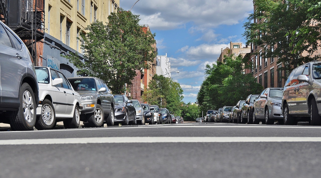 Automobilių Stovėjimo Aikštelė, Gatvė, Automobiliai, Miestas, Nemokamos Nuotraukos,  Nemokama Licenzija