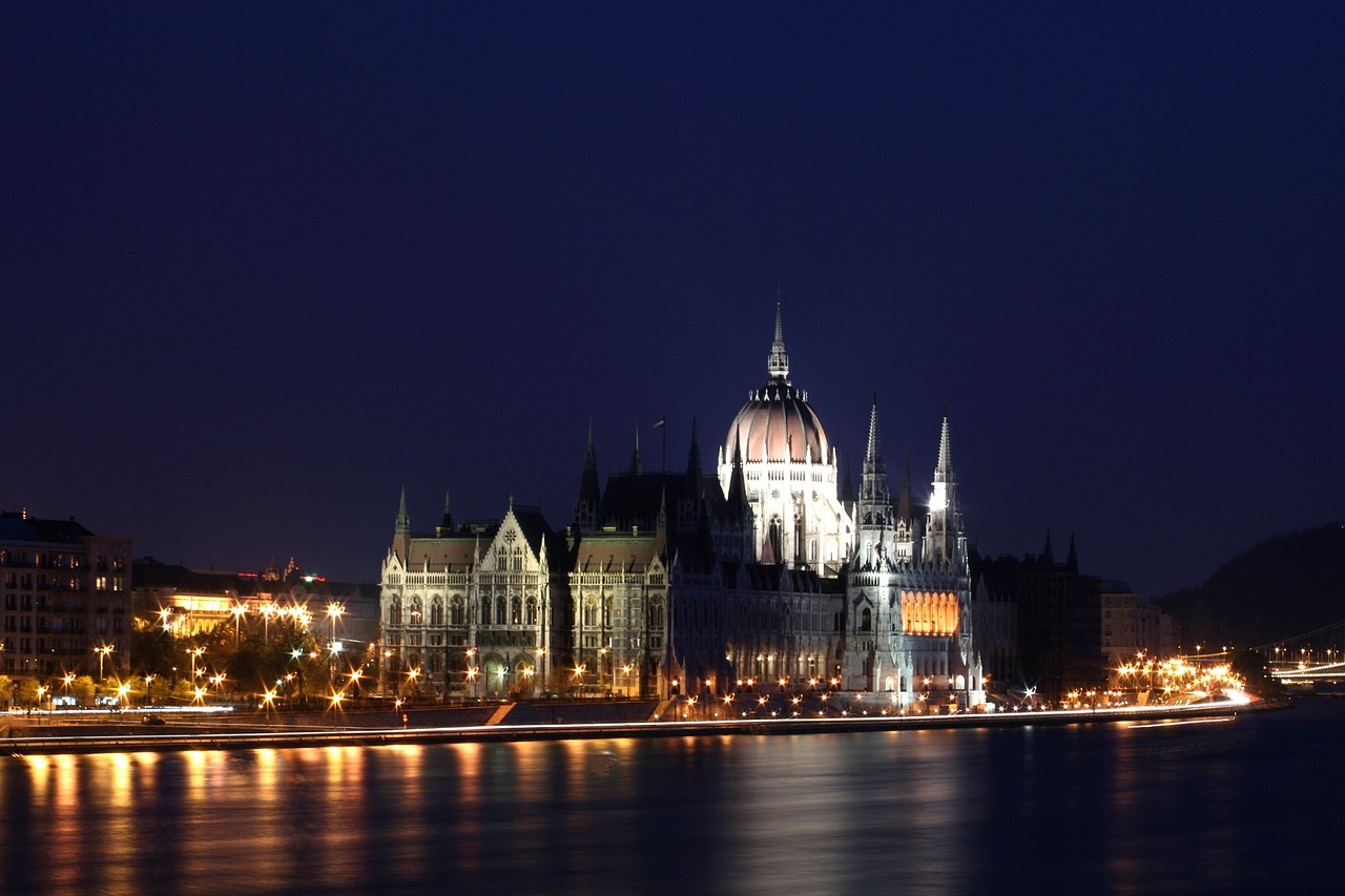 Parlamento Pastatas, Naktis, Architektūra, Vyriausybė, Miestas, Upė, Atspindys, Budapest, Vengrija, Danube