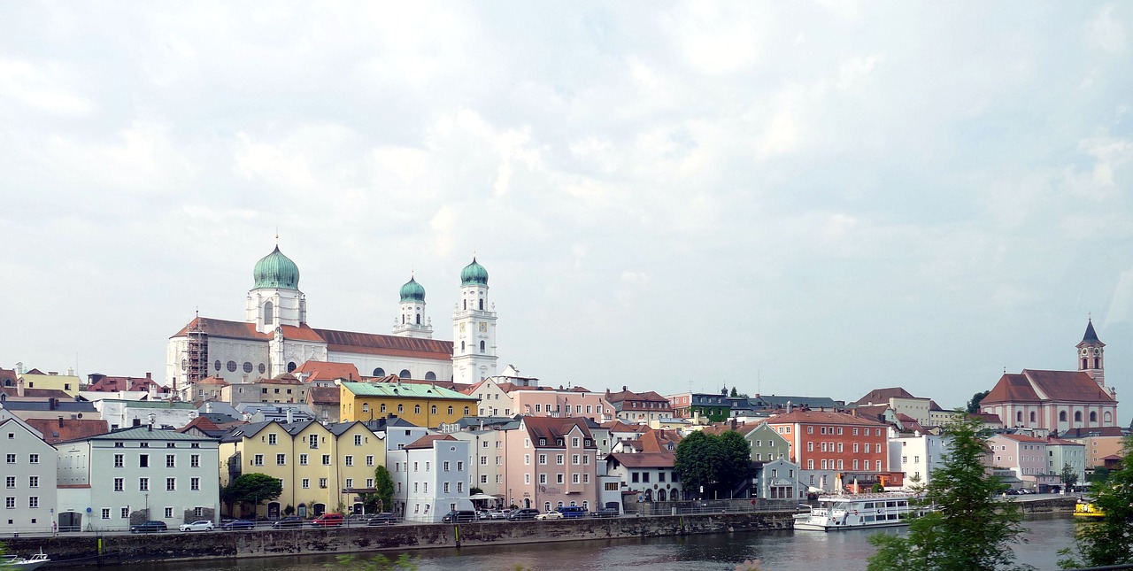 Passau, Bavarija, Senamiestis, Danube, Niederbayern, Istoriškai, Dom, Bažnyčia, Panorama, Fasadas