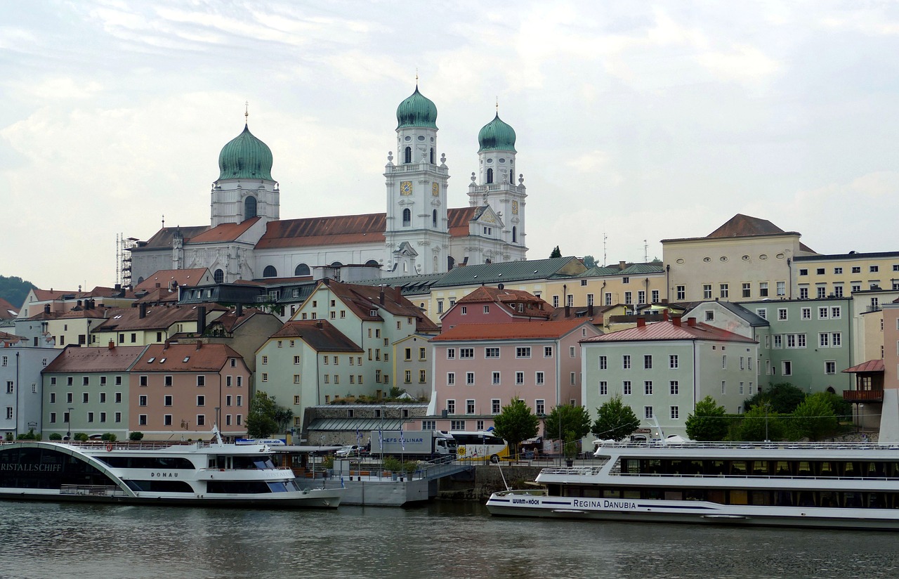 Passau, Bavarija, Senamiestis, Danube, Niederbayern, Istoriškai, Dom, Bažnyčia, Panorama, Fasadas