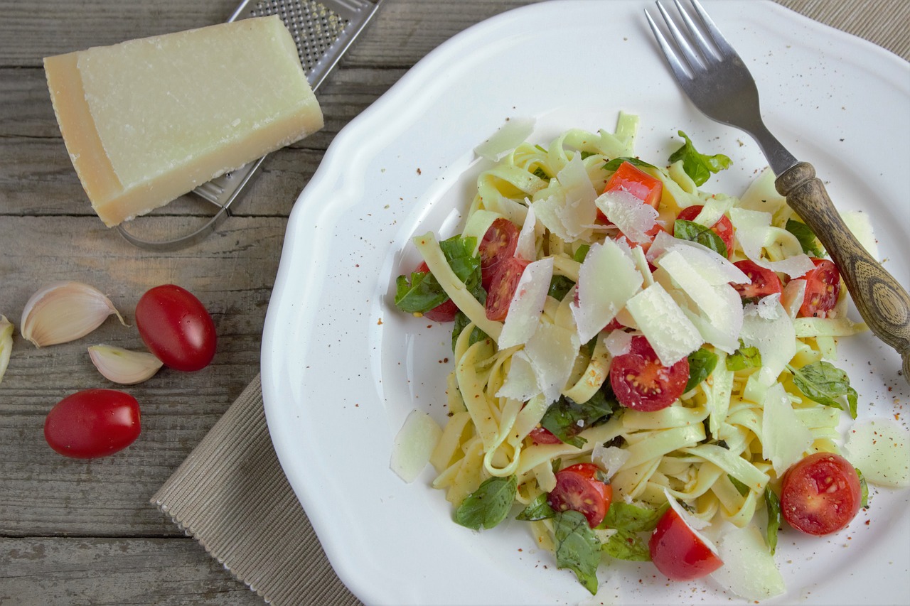 Makaronai, Makaronai, Parmesan, Pomidorai, Ispanų, Valgyti, Virėjas, Italy, Angliavandeniai, Kietieji Kviečiai