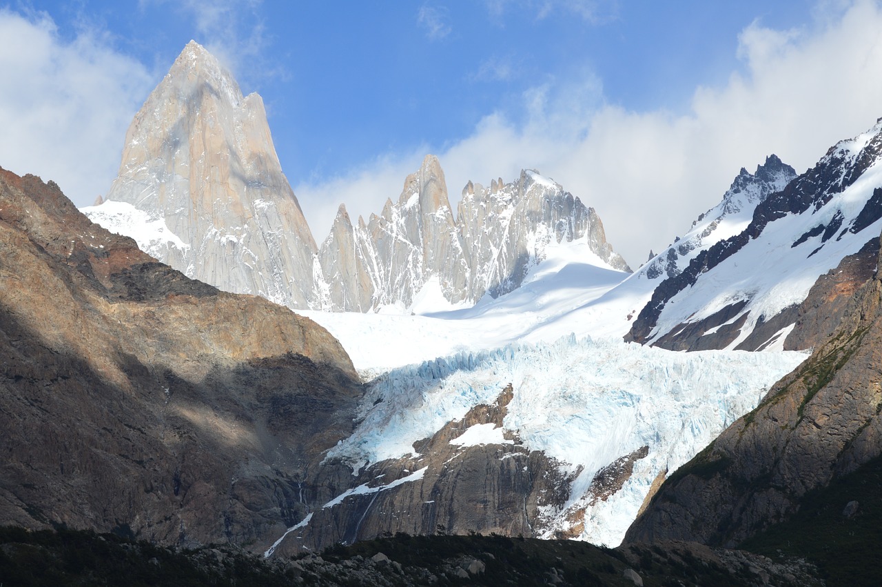 Patagonia, Fitz Roy, Cerro Torre, Ledynai, Sol, Sniegas, Kalnas, Mėlynas Dangus, Andes, Nemokamos Nuotraukos