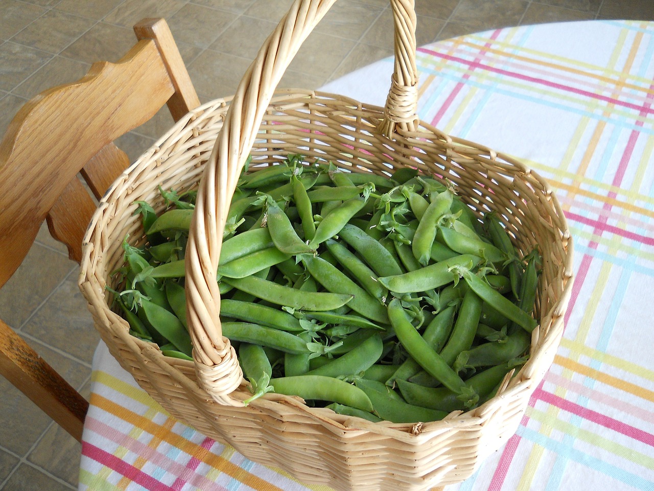 Žirniai, Žalias, Krepšelis, Maistas, Sveikas, Vegetariškas, Ankštiniai, Ekologiškas, Šviežias, Pod