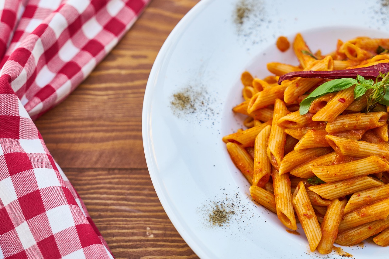 Penne, Makaronai, Plokštė, Tešla, Carb, Stalas, Sveika Gyvensena, Makro, Fonas, Išsamiai