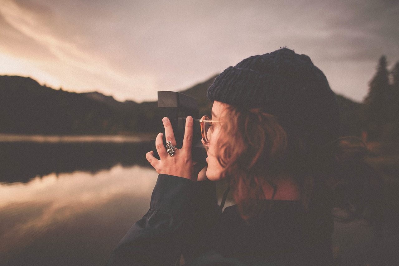 Žmonės, Mergaitė, Fotoaparatas, Fotografija, Fotografas, Gamta, Nemokamos Nuotraukos,  Nemokama Licenzija