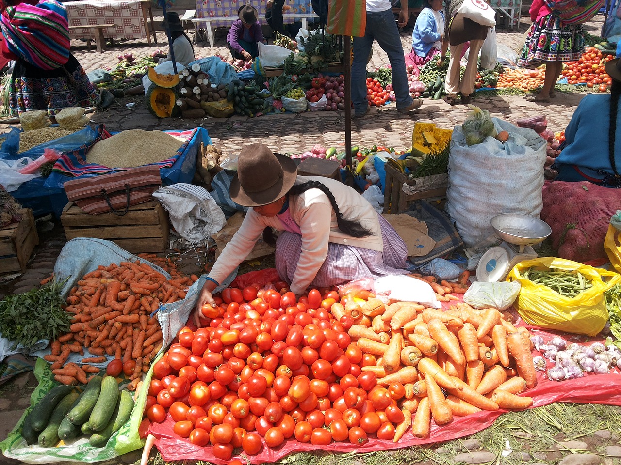 Peru, Olamtaitambo, Cusco, Peru, Frutai, Moteris, Tradicija, Nemokamos Nuotraukos,  Nemokama Licenzija