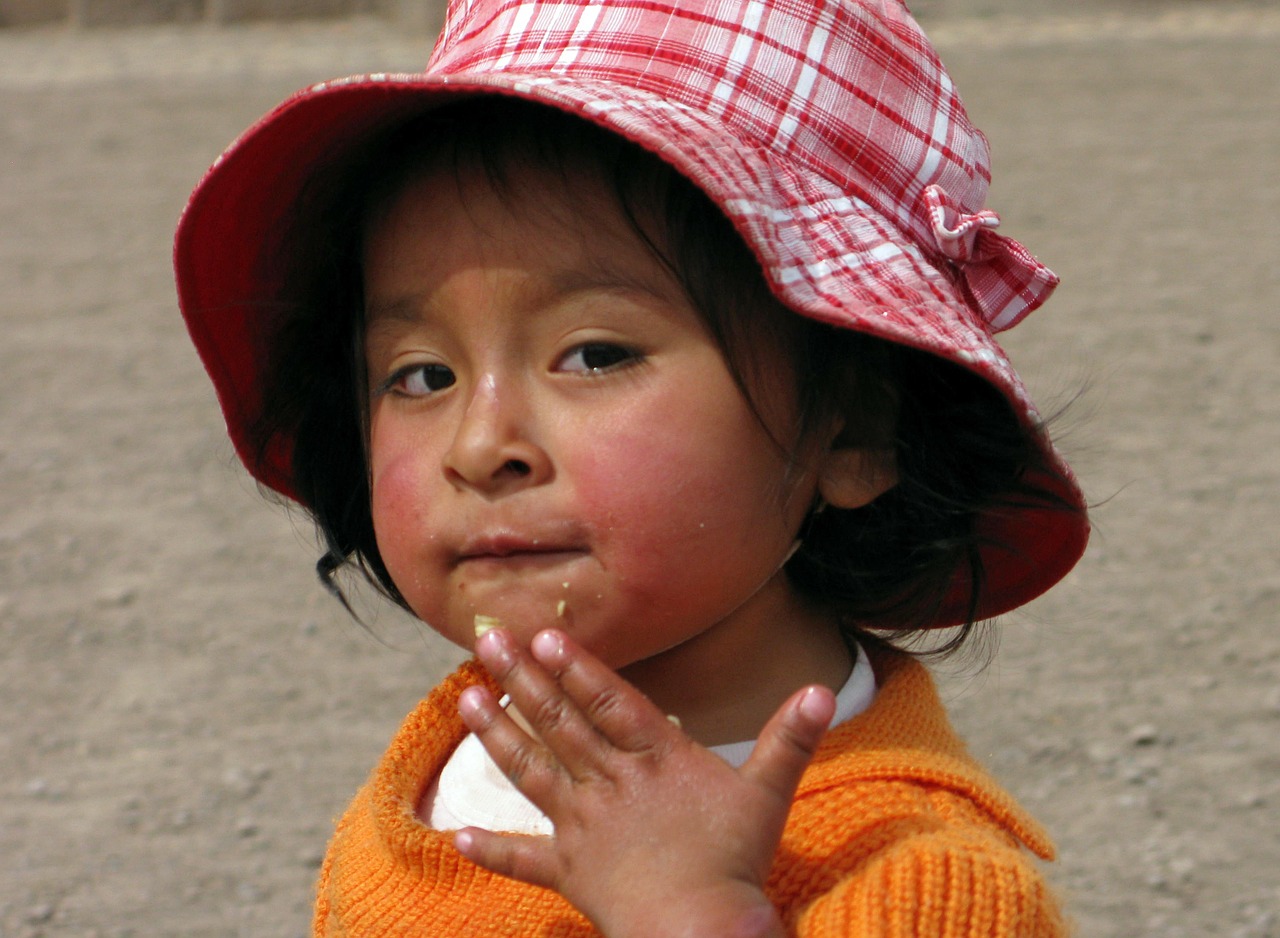 Peru, Cusco, Vaikas, Mergaitė, Skrybėlę, Peru, Valgyti, Nemokamos Nuotraukos,  Nemokama Licenzija