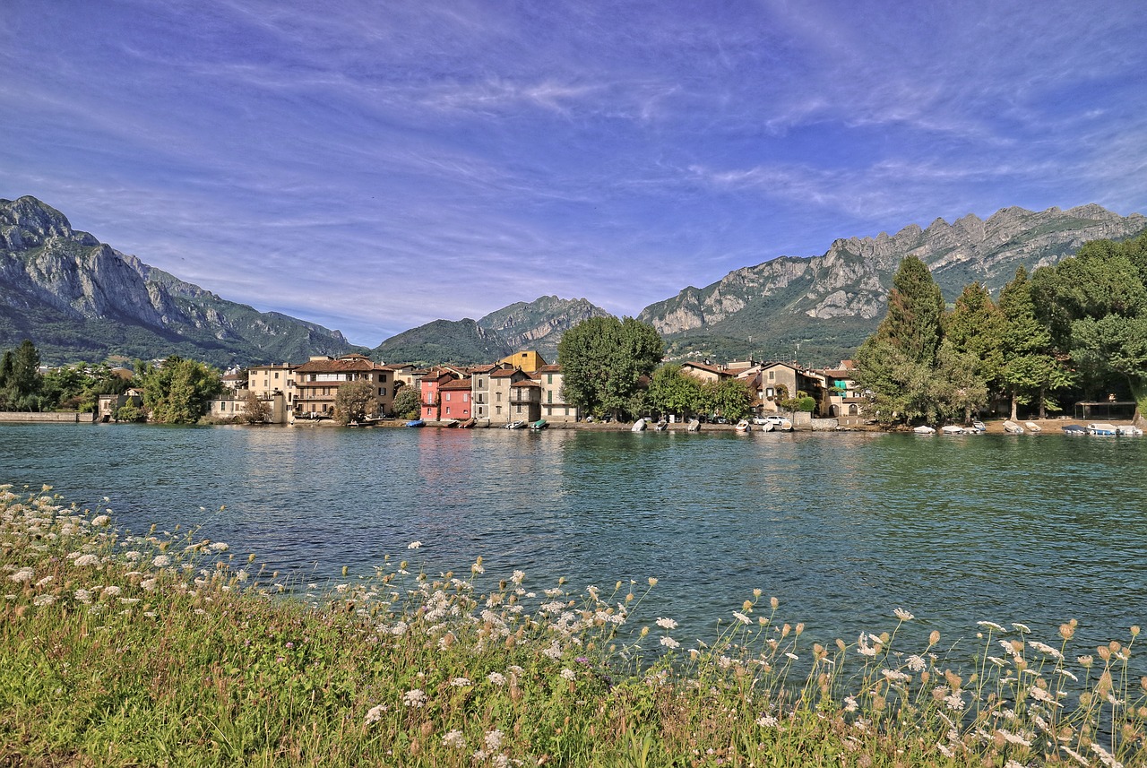 Pescarenico, Lecco, Karališkasis Pjūklas, Pridėti, Lombardija, Italy, Upė, Vanduo, Namai, Vasara