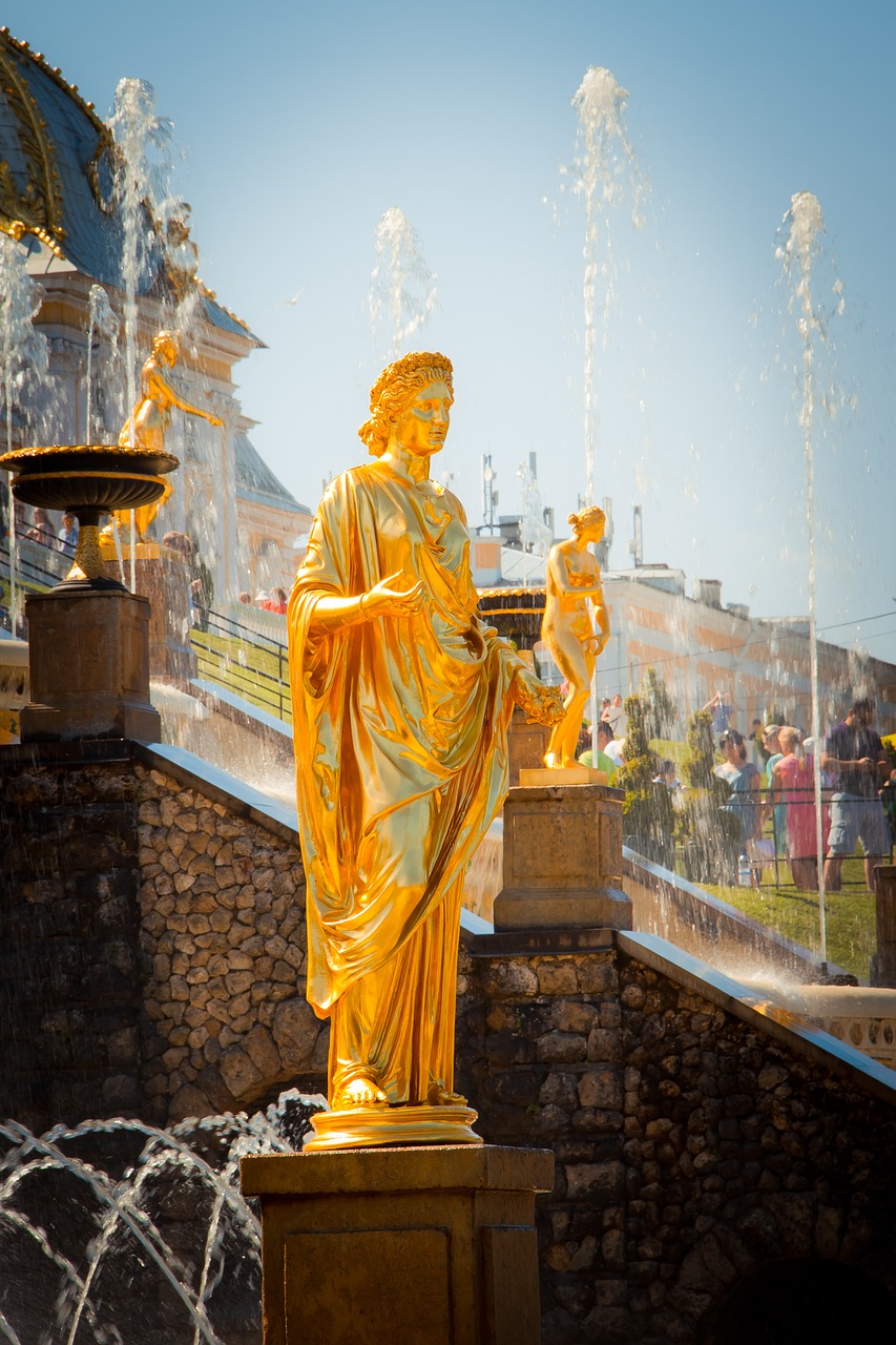 Peterhof, Sankt Peterburgo Rusija, Rusija, Sankt Peterburgas, Architektūra, Dangus, Statula, Vanduo, Fontanas, Auksas