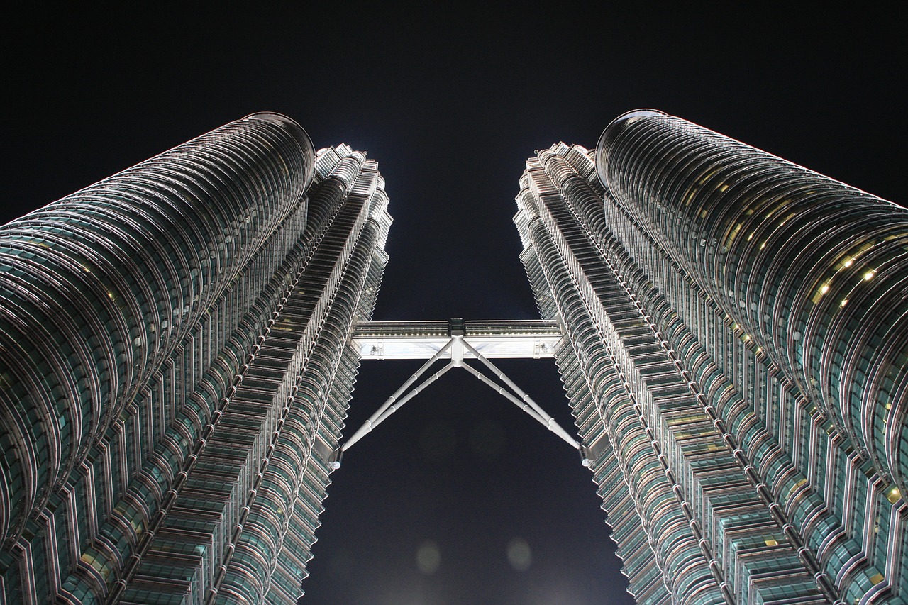 Petronas, Malaizija, Kuala Lumpur, Pastatas, Dangoraižis, Dangus, Architektūra, Nemokamos Nuotraukos,  Nemokama Licenzija