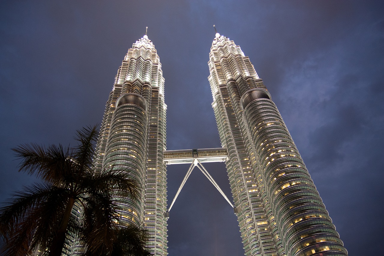 Petronos Bokštai, Kuala Lumpur, Kl, Malaizija, Klcc, Miesto Panorama, Miestas, Architektūra, Dangoraižis, Asija