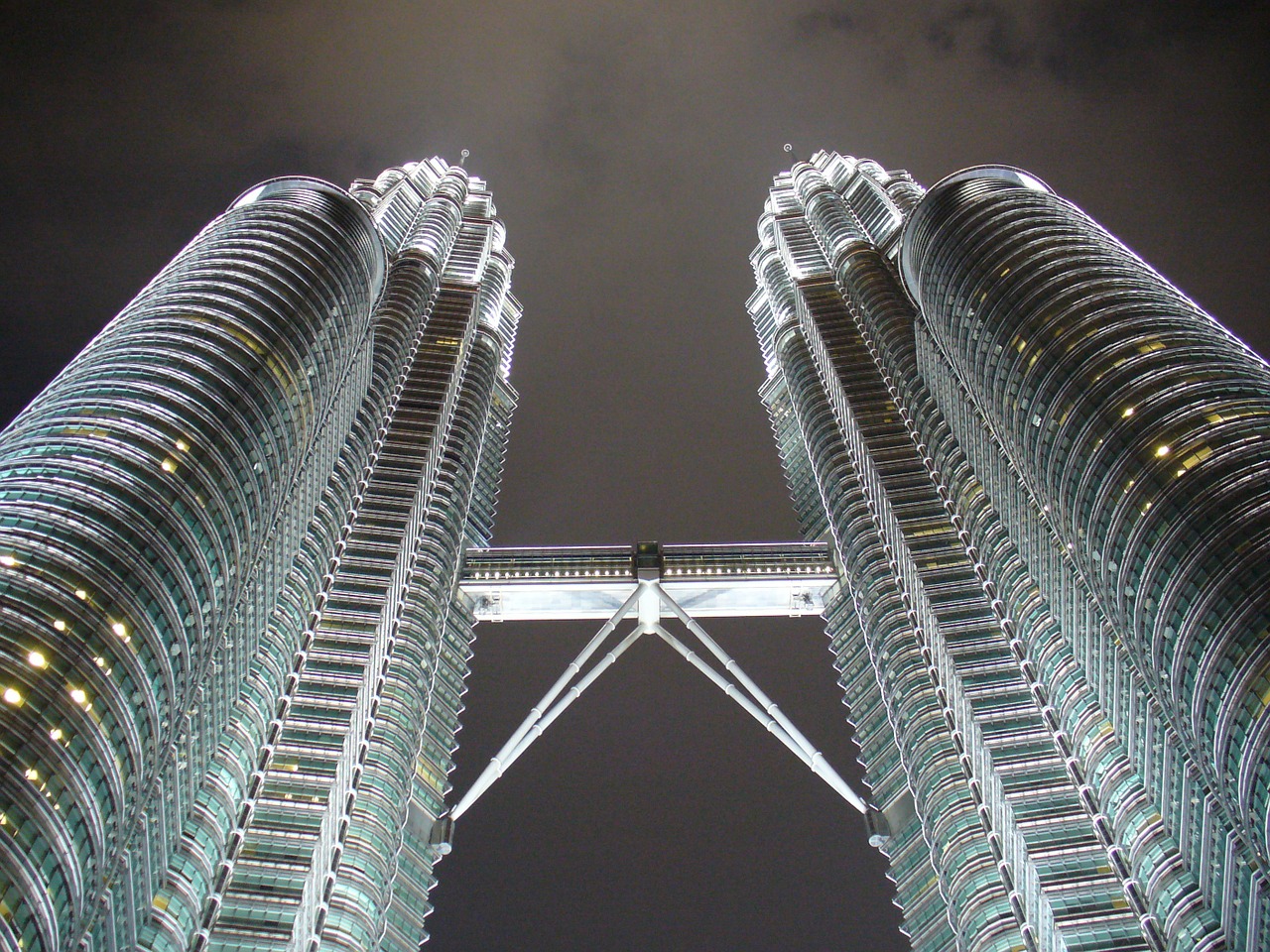Petronos Bokštai, Kuala Lumpur, Žibintai, Naktis, Malaizija, Architektūra, Panorama, Miestas, Bokštas, Dangoraižis