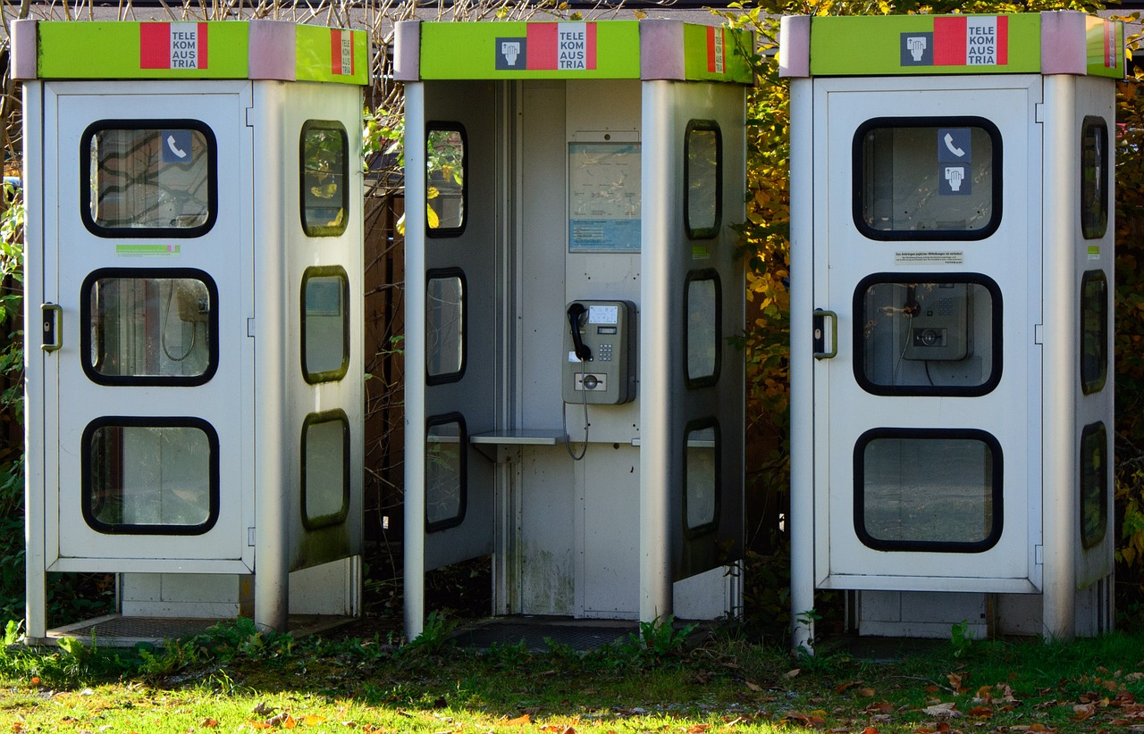 Telefono Budele, Telefono Namai, Skambinti, Telefonas, Visuomenė, Komunikacija, Ryšys, Kartu, Įrašyti Kontaktą, Tinklų Kūrimas