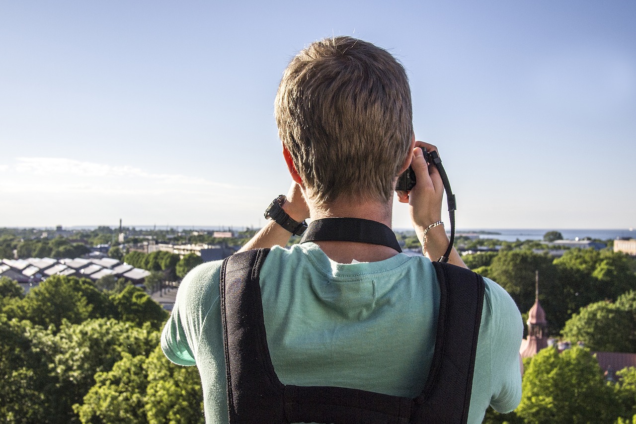 Fotografas, Turistinis, Tyrinėti, Padaryti Nuotrauką, Nuotrauka, Fotografija, Hobis, Vaikinas, Vyras, Estonia