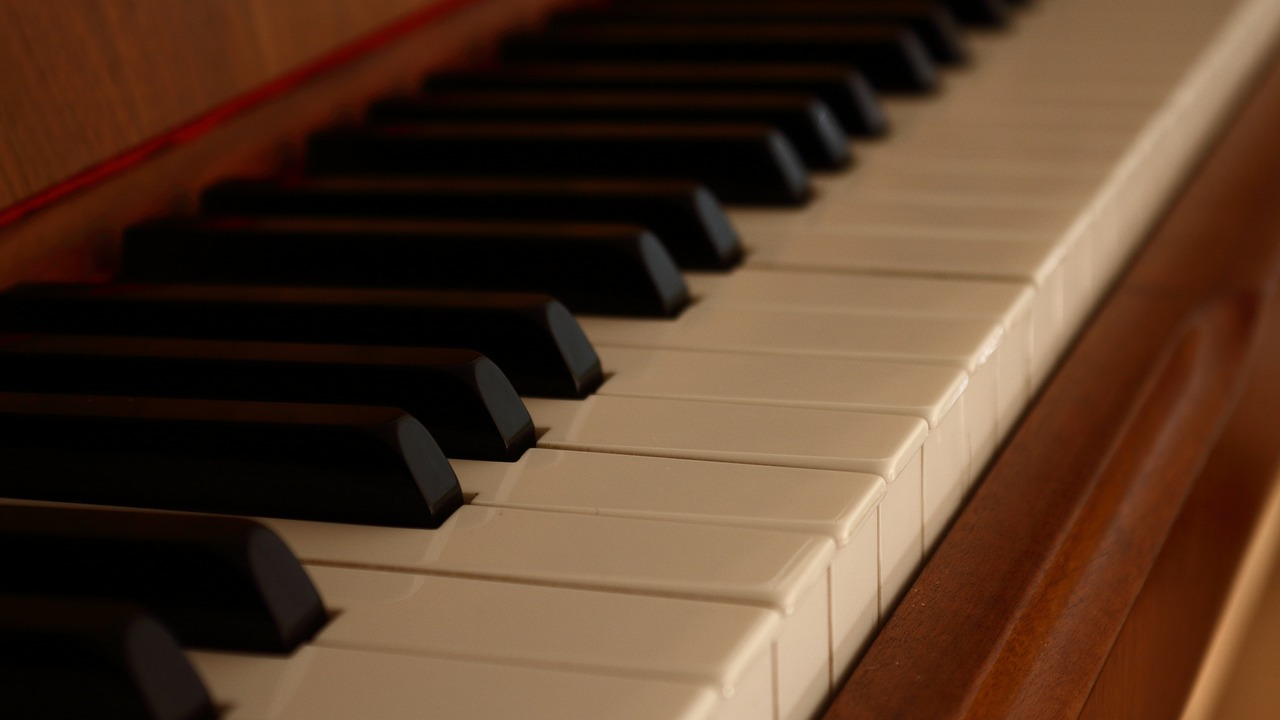 Fortepijonas, Instrumentas, Raktai, Muzika, Fortepijono Klaviatūra, Muzikinis Instrumentas, Fortepijono Klavišai, Groti Pianinu, Klaviatūra, Groti Pianinu
