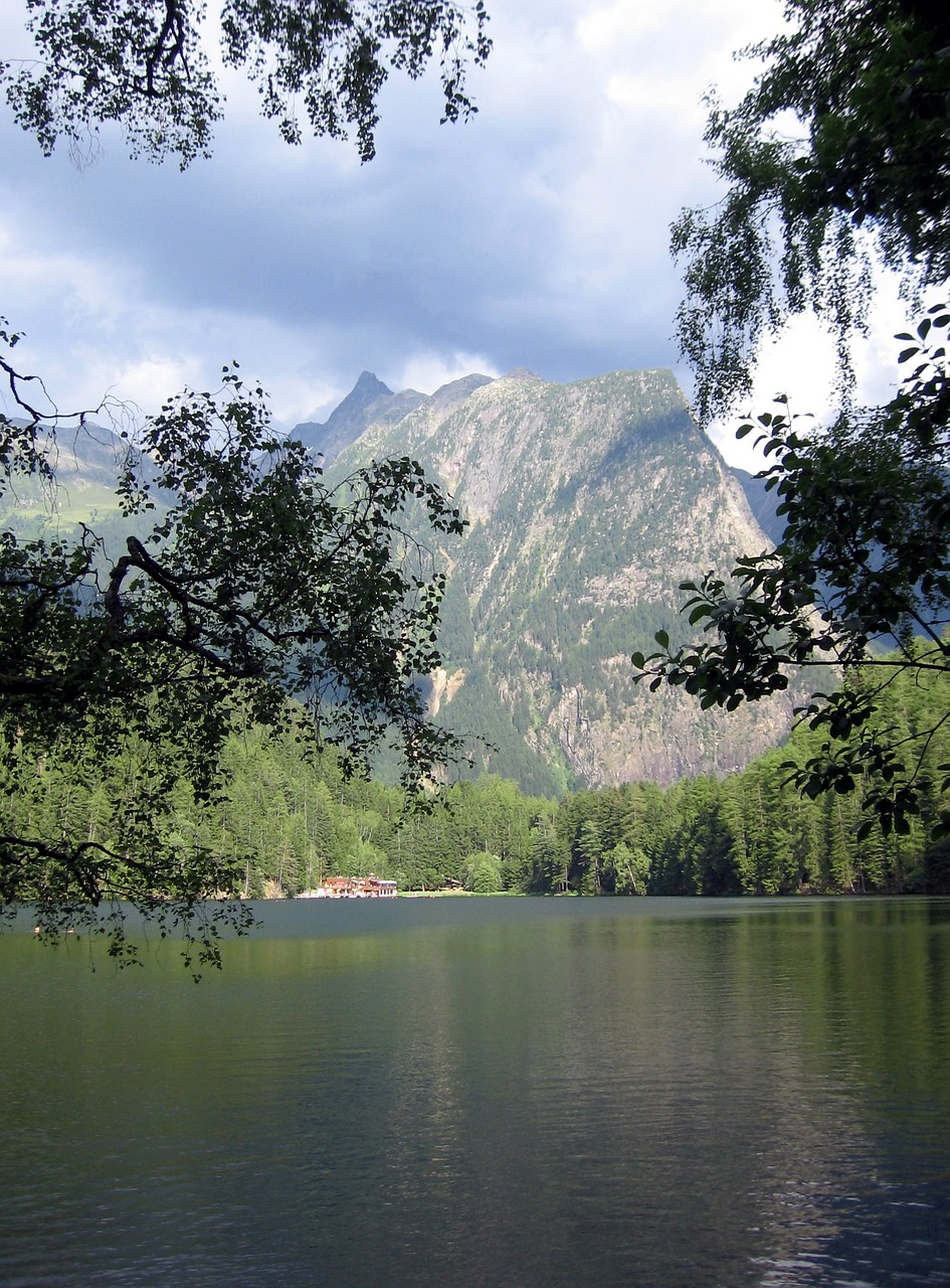 Piburger Ežeras, Ötztal, Bergsee, Kalninis Ežeras, Ežeras, Vanduo, Kalnai, Šventė, Poilsis, Nemokamos Nuotraukos