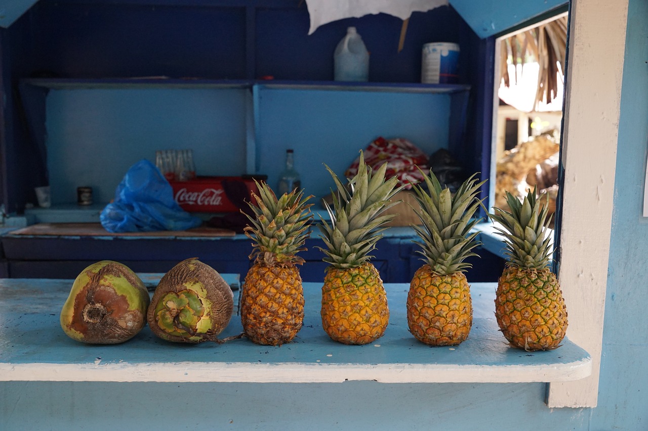 Ananasai, Baras, Karibai, Nemokamos Nuotraukos,  Nemokama Licenzija