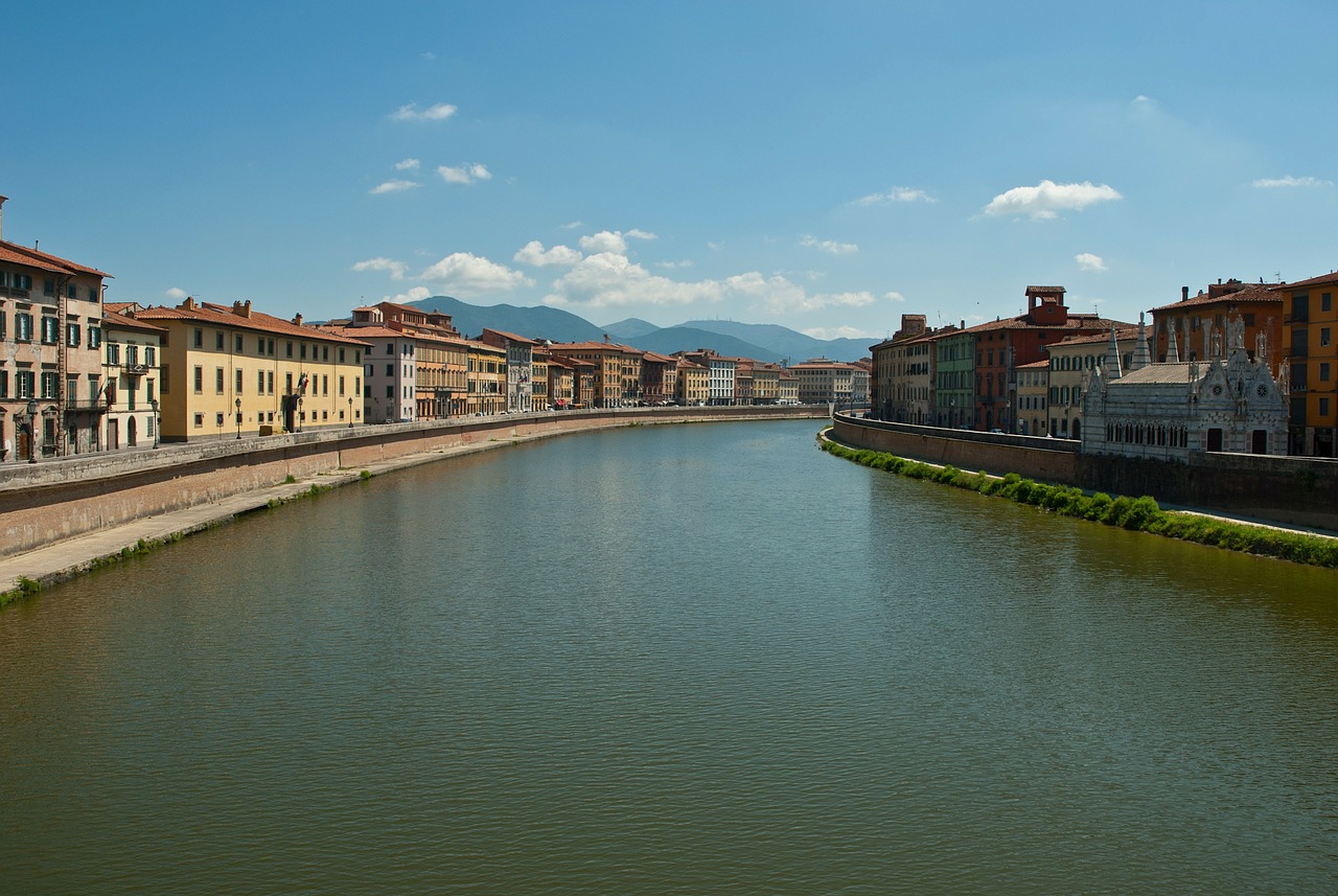 Pisa Pl, Italy, Dangus, Debesys, Kanalas, Upė, Vandens Kelias, Apmąstymai, Pastatai, Architektūra