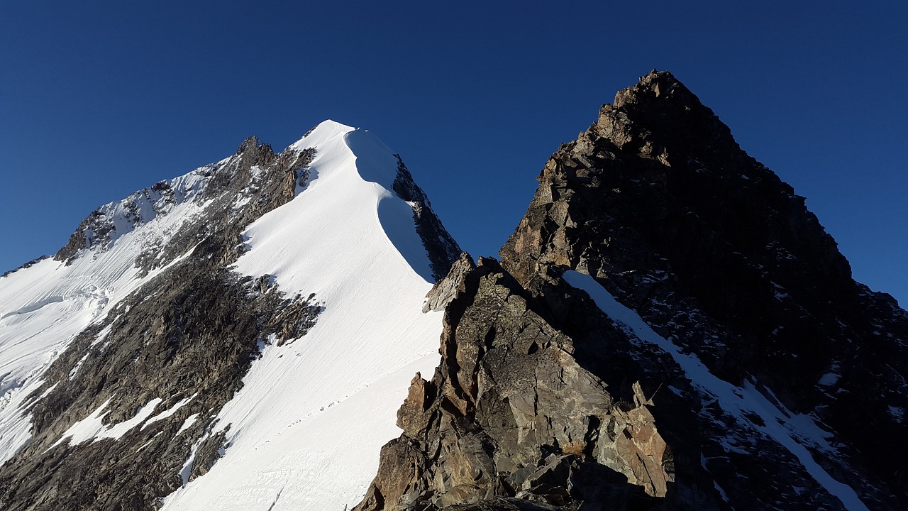 Piz Bernina, Alpių, Biancograt, Aukščiausiojo Lygio Susitikimas, Graubünden, Šveicarija, Kalnai, Aukšti Kalnai, Ledynas, Sniegas