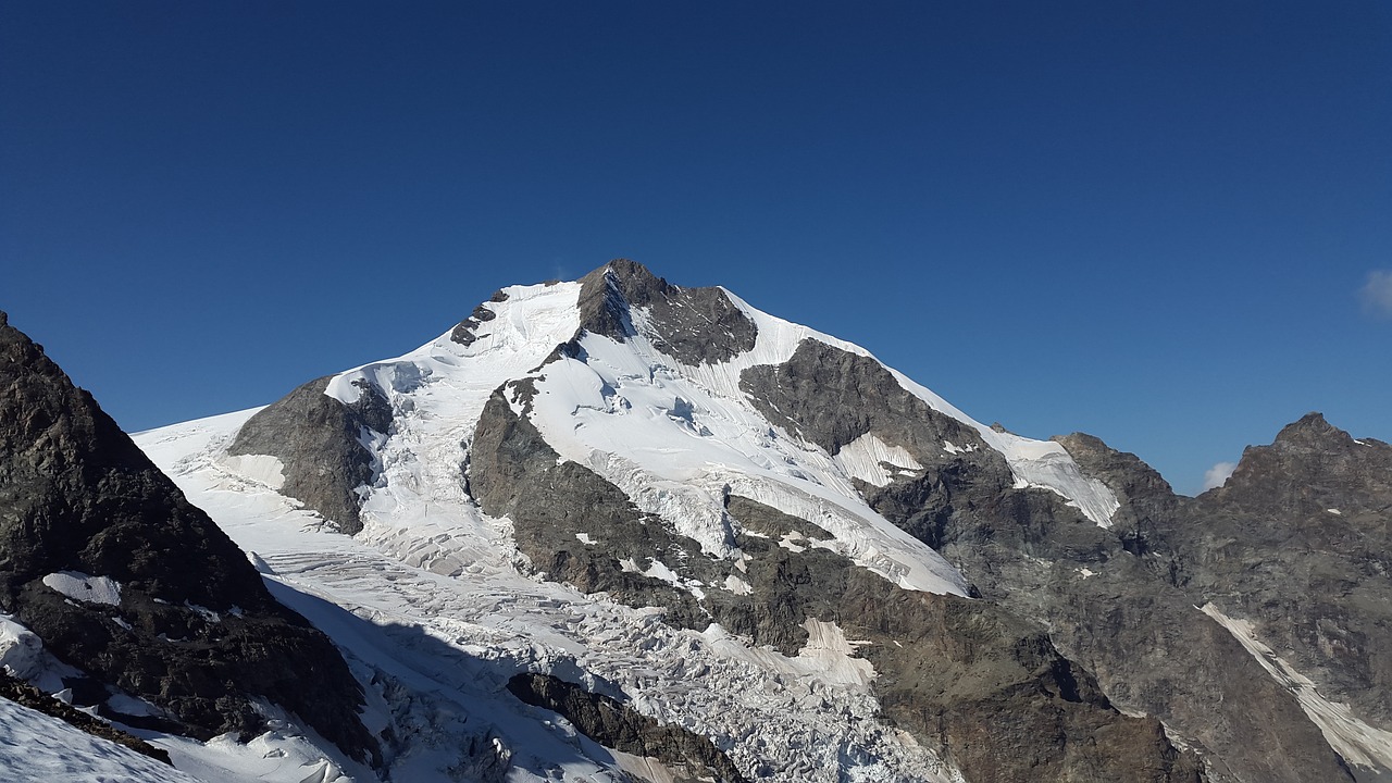 Piz Bernina, Alpių, Biancograt, Graubünden, Šveicarija, Kalnai, Aukšti Kalnai, Ledynas, Sniegas, Alpinizmas