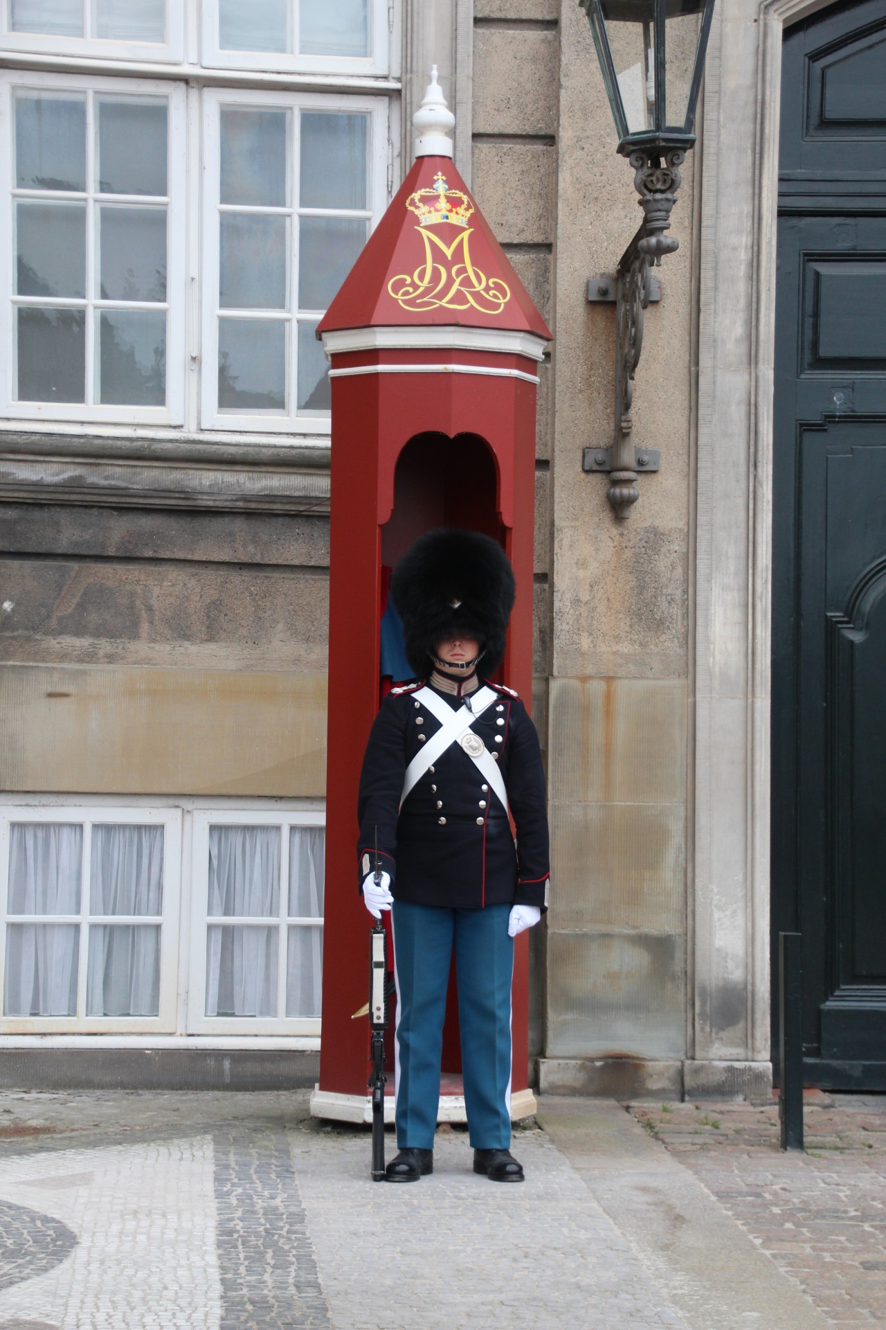 Amalienborg & Nbsp,  Rūmai,  Kopenhaga,  Denmark,  Apsigyventi Amalienborgo Rūmuose, Nemokamos Nuotraukos,  Nemokama Licenzija