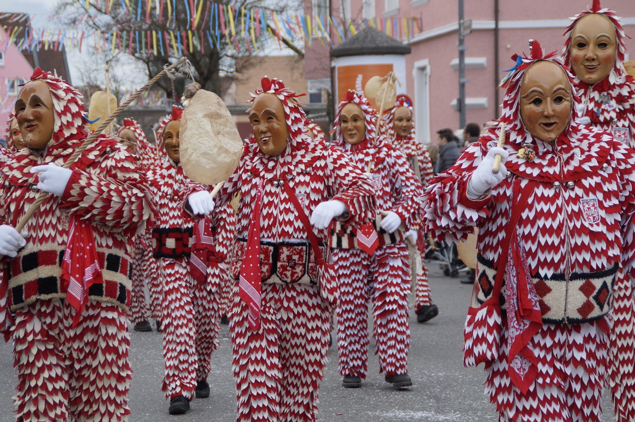 Plaetzler, Kiaulių Burbuliukai, Raudona Balta, Vyras, Patinas, Plaetzlerzunft, Vynuogynas, Istoriškai, Figūra, Kvailys