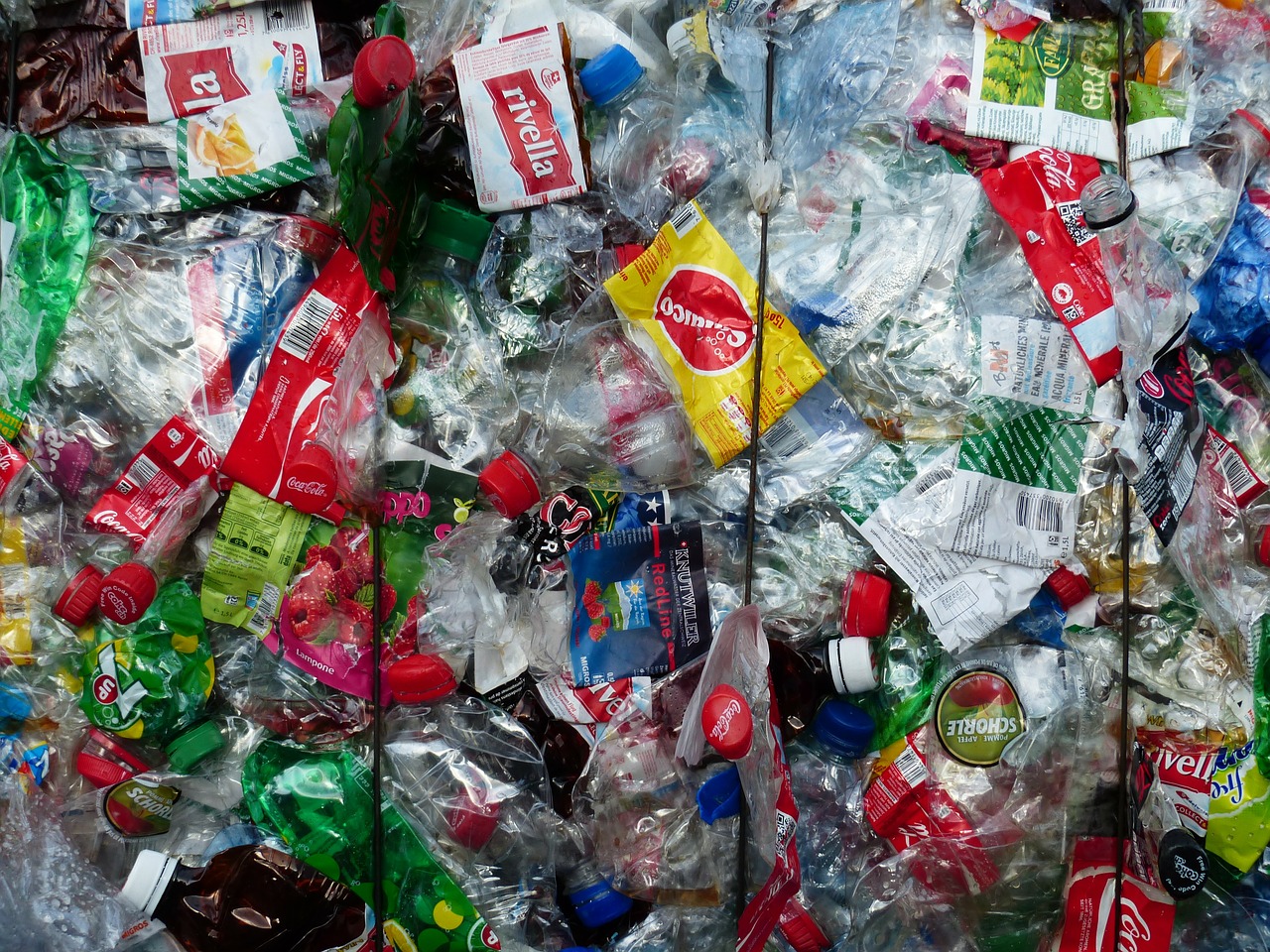 Plastikiniai Buteliai, Buteliai, Perdirbimas, Aplinkos Apsauga, Grandinė, Šiukšlių, Plastmasinis, Prispaustas, Presai, Šiukšliadėžė