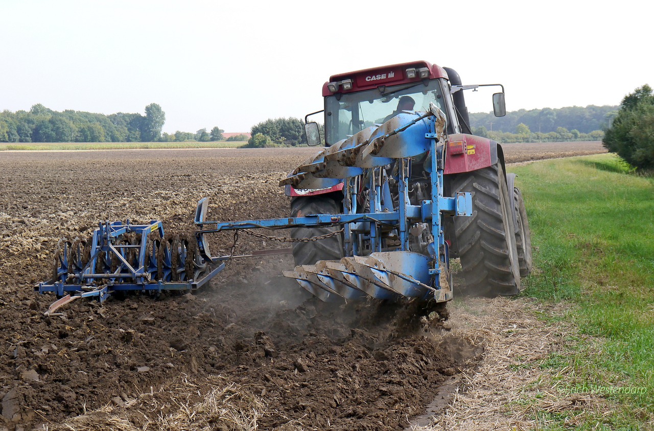 Plūgas, Traktoriai, Münsterland, Žemdirbystė, Kombi Plūgas, Plokščią Žemę, Butas, Laukas, Traktorius, Vilkikas