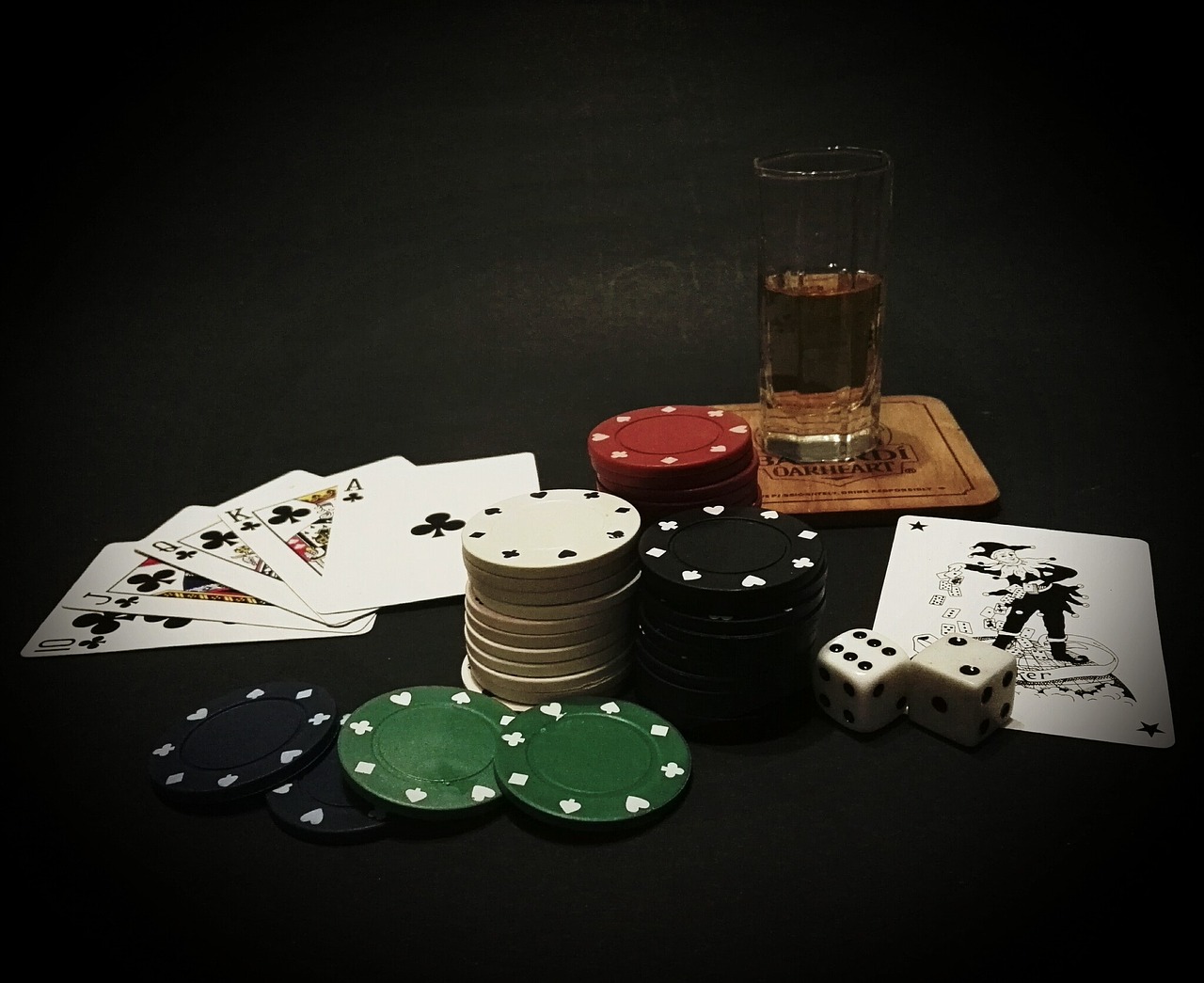 Pokeris, Kortelės, Kortų Žaidimas, Kazino, Azartiniai Lošimai, Ace, Pik, Pelnas, Žaisti, Žaidžiu Kortomis