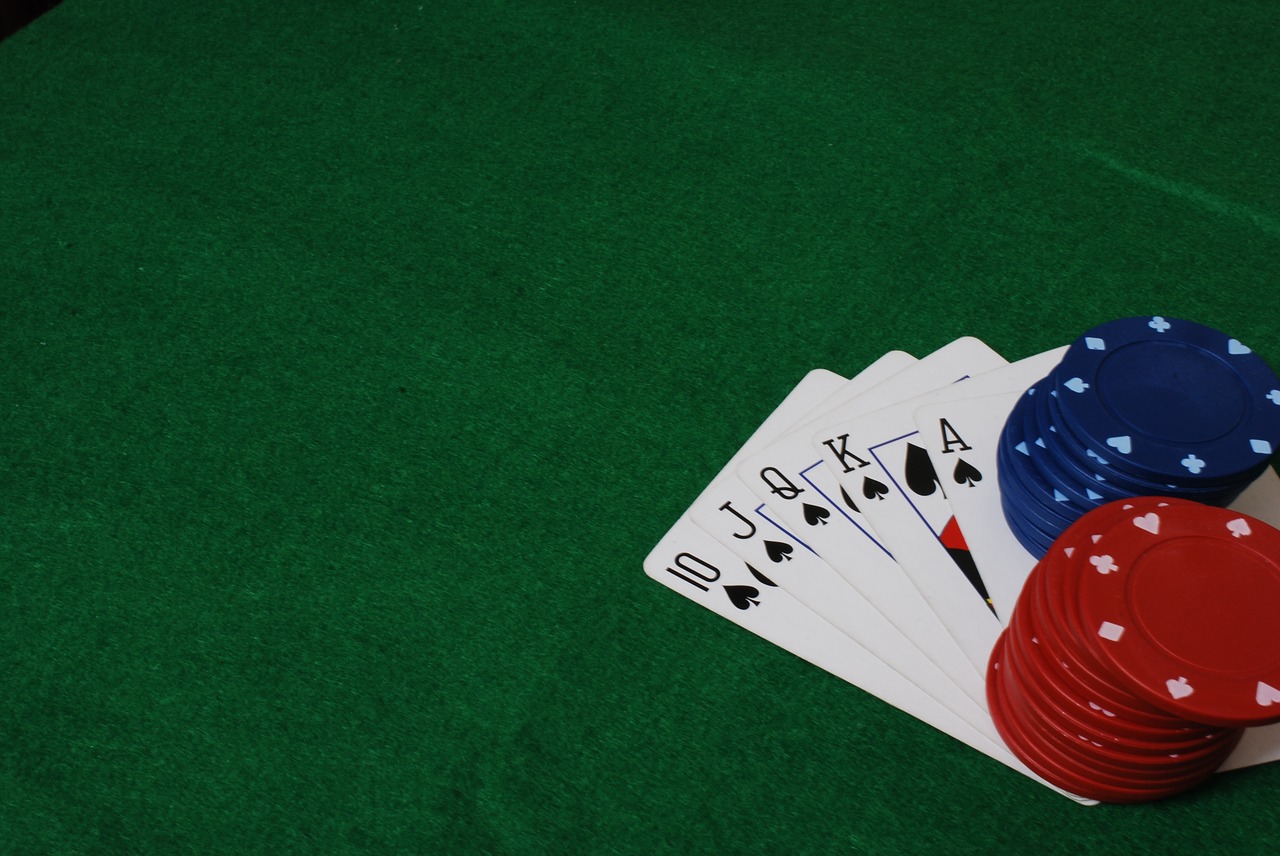 Pokeris, Žaidimas, Kortelės, Lustai, Pramogos, Žalias, Pinigai, Lošti, Kazino, Laisvalaikis