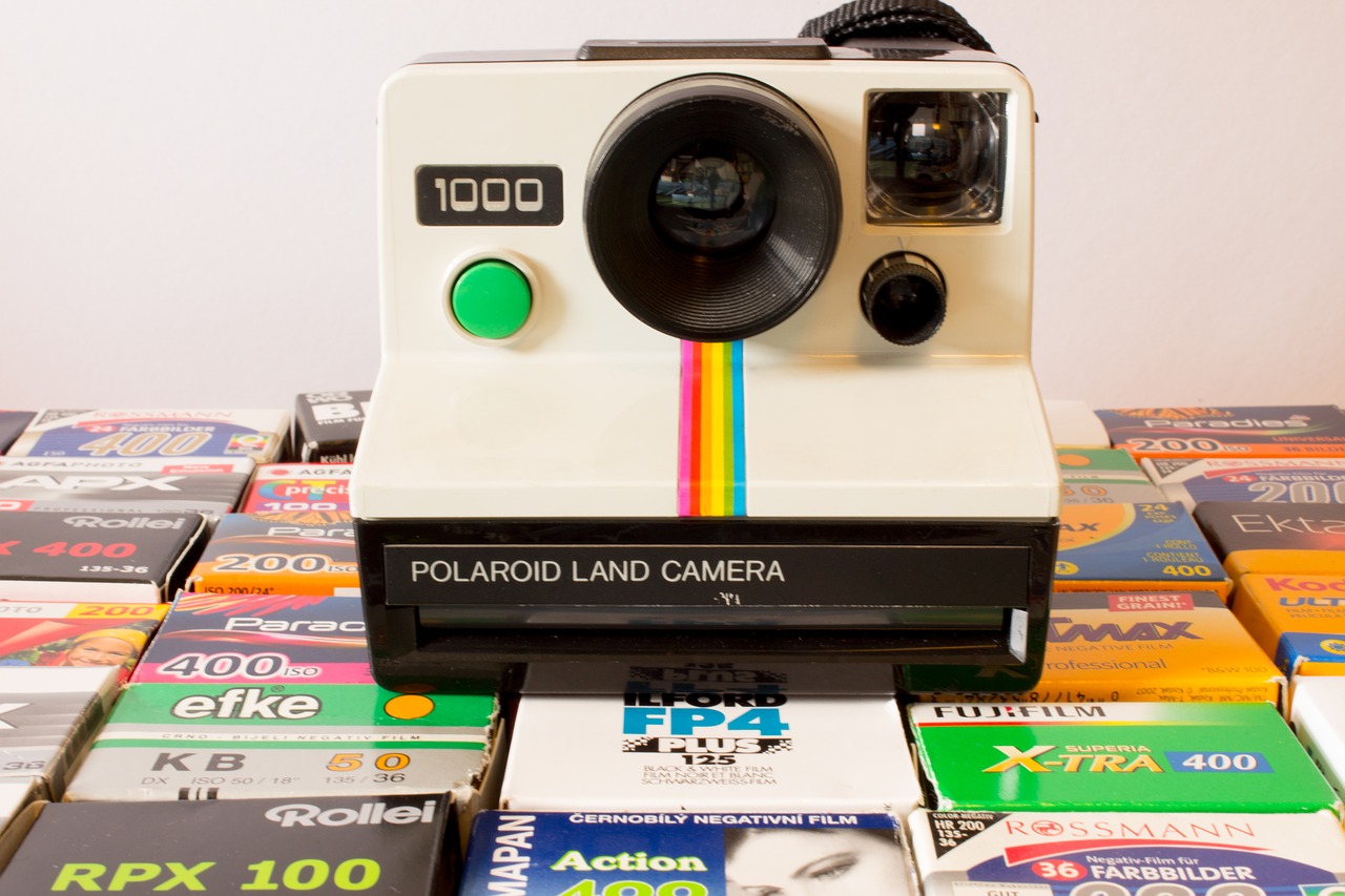 Polaroidas, Fotoaparatas, Analogas, Nuotrauka, Retro, Senas, Fotografija, Vaizdas, Nostalgija, Momentinis