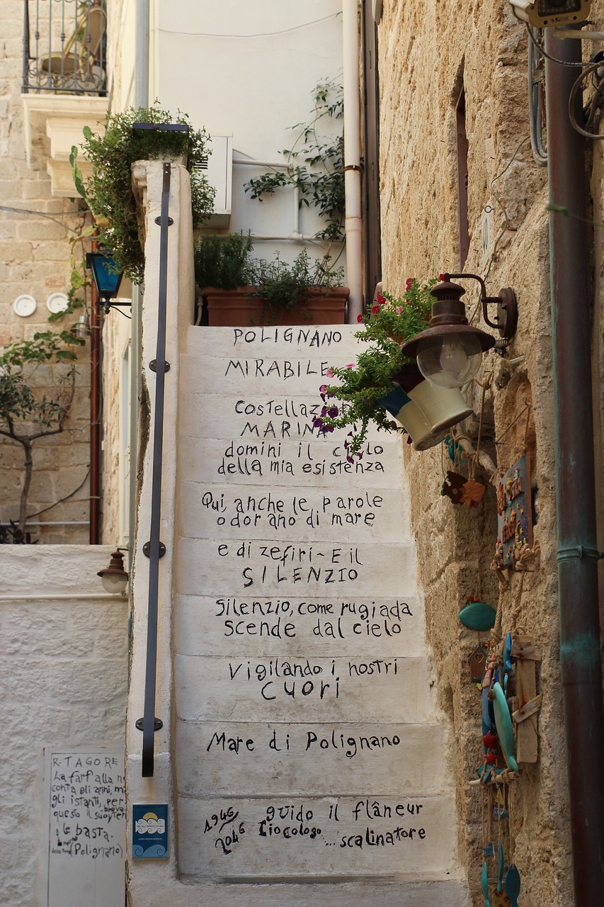 Polignano A Mare, Puglia, Italy, Laiptai, Šalis, Žvilgsnis, Balta, Parašyta, Turizmas, Į Pietus