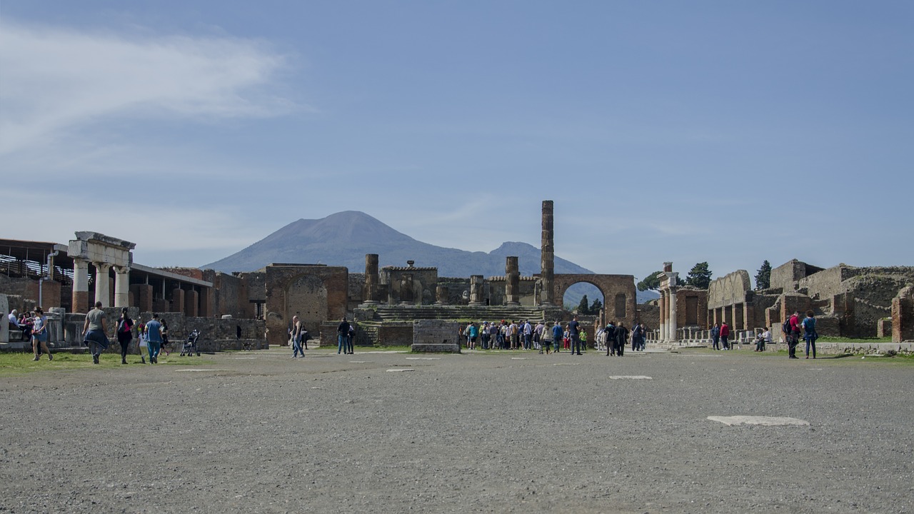 Pompei Griuvėsiai, Kvadratas, Vesuvius, Nemokamos Nuotraukos,  Nemokama Licenzija