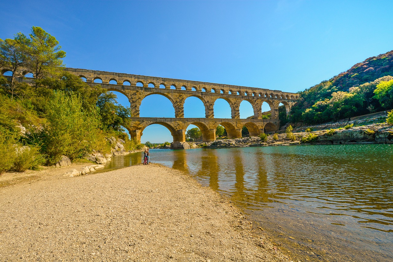 Pont Du Gard, Tiltas, Romėnų, Provence, France, Akvedukas, Kelionė, Orientyras, Upė, Vanduo