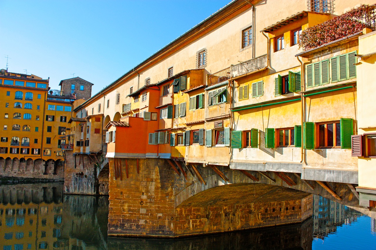 Ponte Vecchio, Tiltas, Senas, Florencija, Italy, Toskana, Arno, Kraštovaizdis, Upė Arno, Architektūra