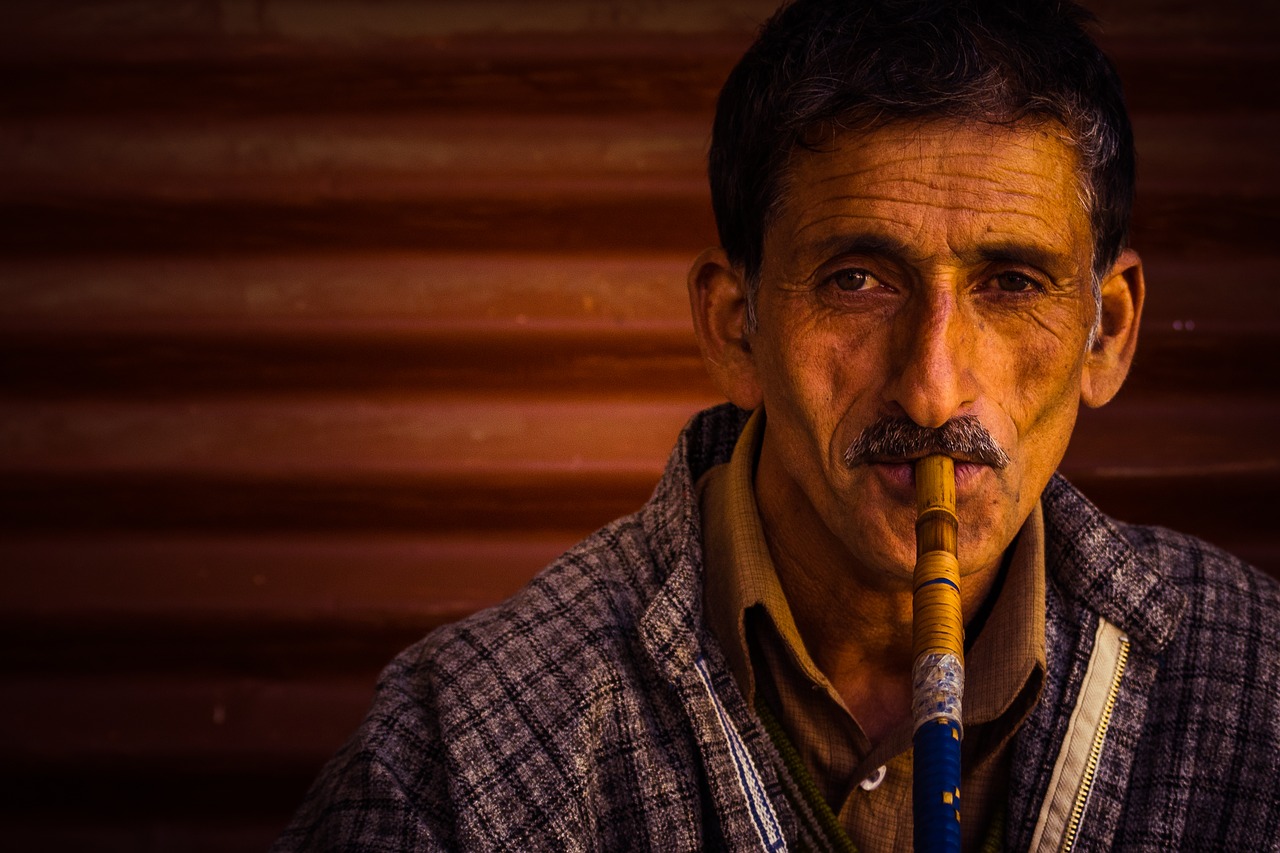 Portretas, Vyras, Vyras Rūkyti Kaljaną, Vyras Rūkymas, Kašmyras, Kashmiri Vyras Rūkymas, Kashmiri Vyras Rūkyti Kaljaną, Raukšlės, Senas Vyras, Senas Vyras Rūkymas