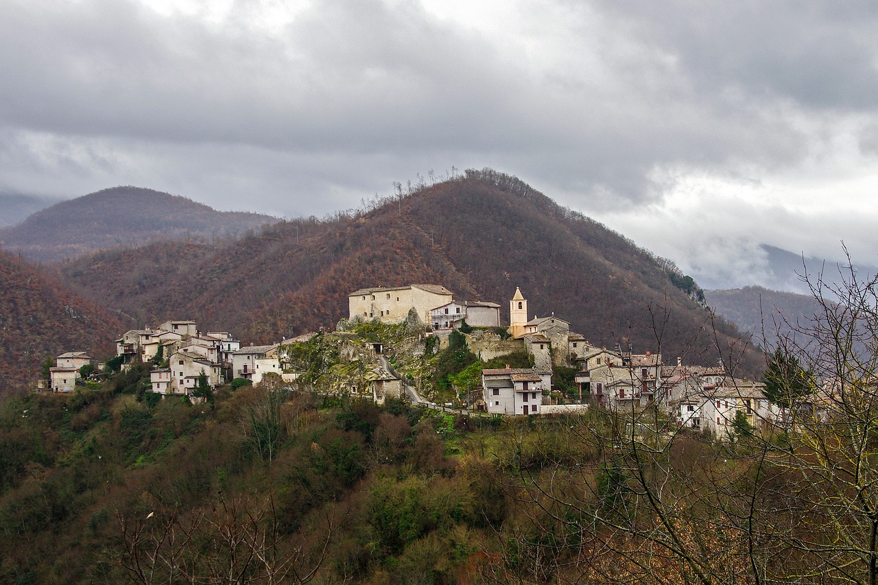 Posticciola, Roko Sinibalda, Italy, Lazio, Rieti, Apennines, Turano Ežeras, Kalnas, Kraštovaizdis, Žiema