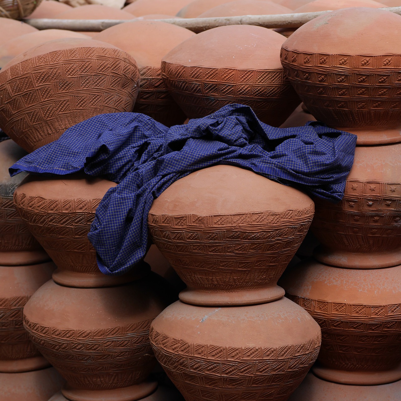 Keramika, Amphora, Molio Puodai, Garsas, Puodai, Sarong, Audinys, Longji, Burma, Mianmaras