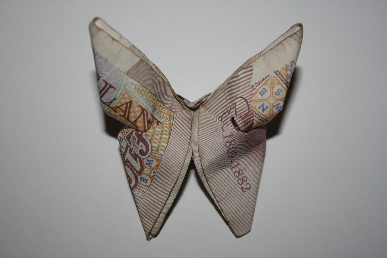 Svarai, Tenner, Bankas, Drugelis, Origami, Sąskaitos, Pinigai, Moneta, Indėlis, Dosh