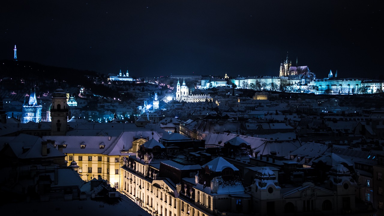 Prague, Naktis, Sniegas, Žiema, Žibintai, Miestas, Istorija, Pilis, Architektūra, Čekijos Respublika