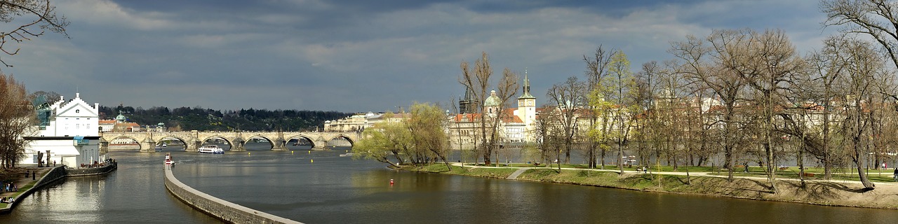 Prague, Praha, Pavasaris, Žalias, Senas, Miestas, Pastatas, Kelionė, Čekų, Miesto Panorama