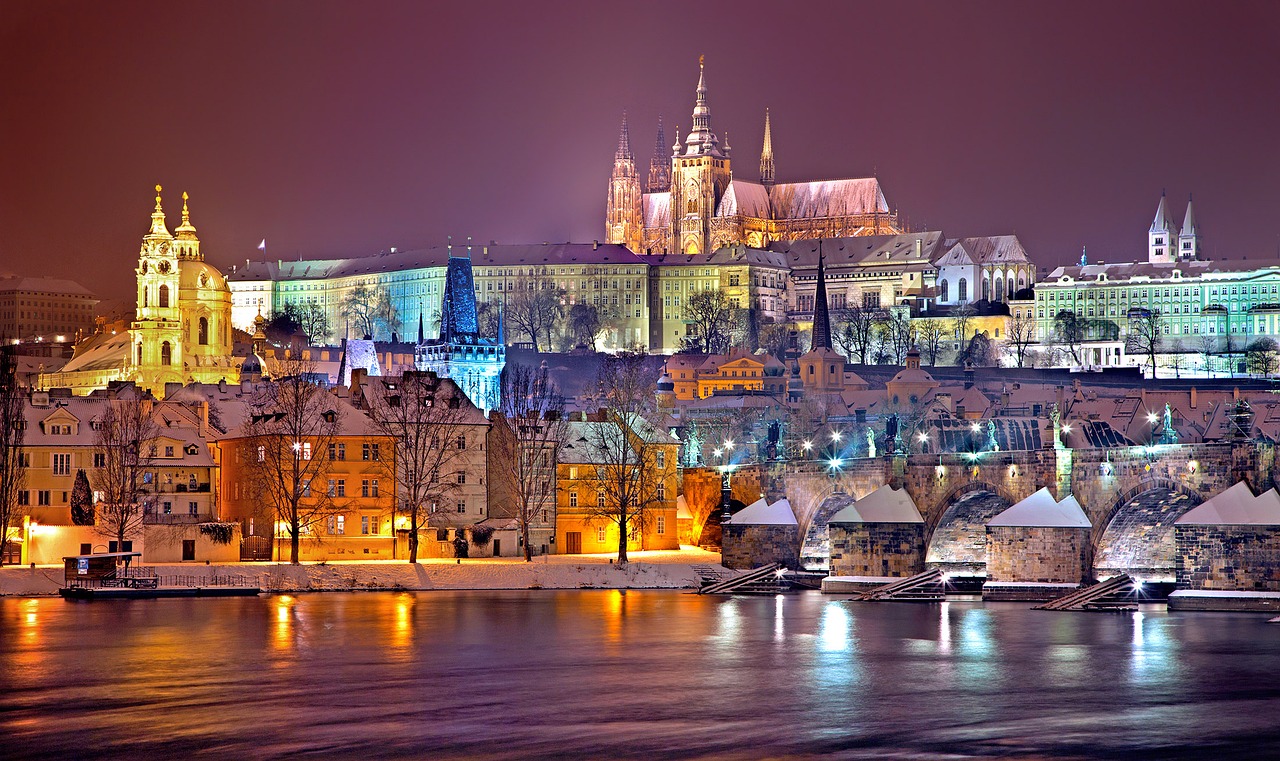 Prague, Žiema, Naktis, Sniegas, Prague Pilis, Čekijos Respublika, Praha, Tiltas, Mažas Puslapis, Charles Tiltas