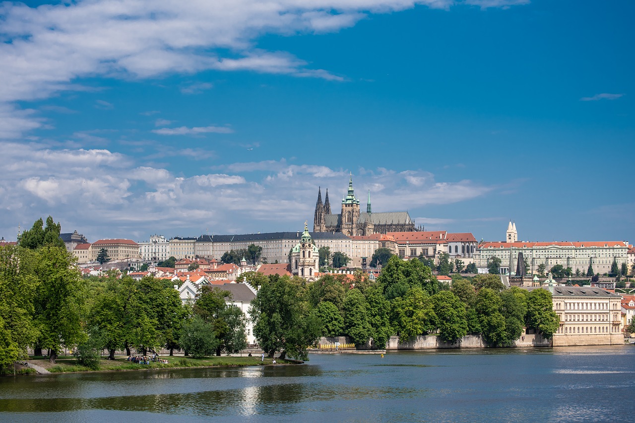 Praha,  Prahos Pilis,  Upė,  Medžiai, Nemokamos Nuotraukos,  Nemokama Licenzija