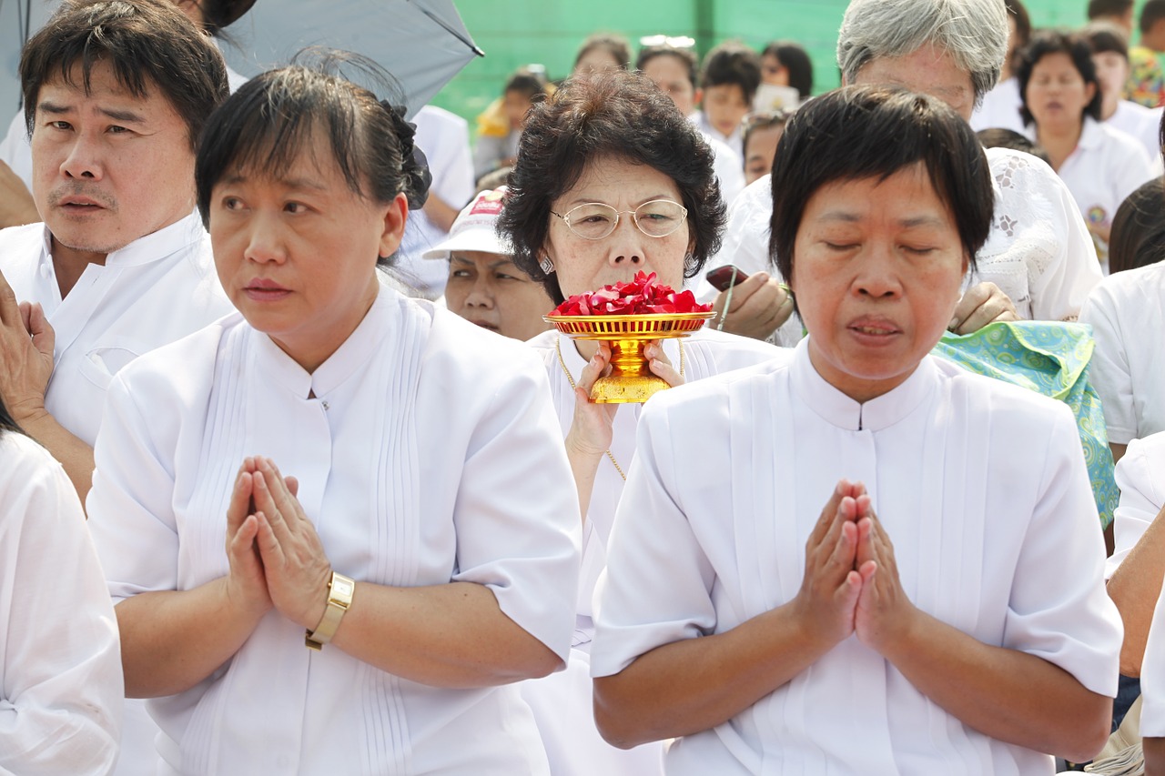 Meldžiasi, Budistams, Budizmas, Tailandas, Wat, Phra Dhammakaya, Šventykla, Dhammakaya Pagoda, Daugiau Nei, Milijonai