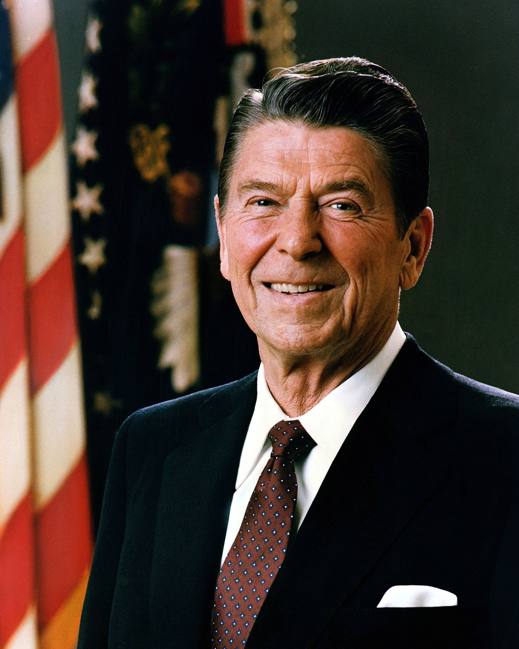 Prezidentas, Usa, Ronald Reagan, Jungtinės Valstijos, Amerikietis, Portretas, Vyras, Kostiumas, Kaklaraištis 1981, Valstybės Vadovas