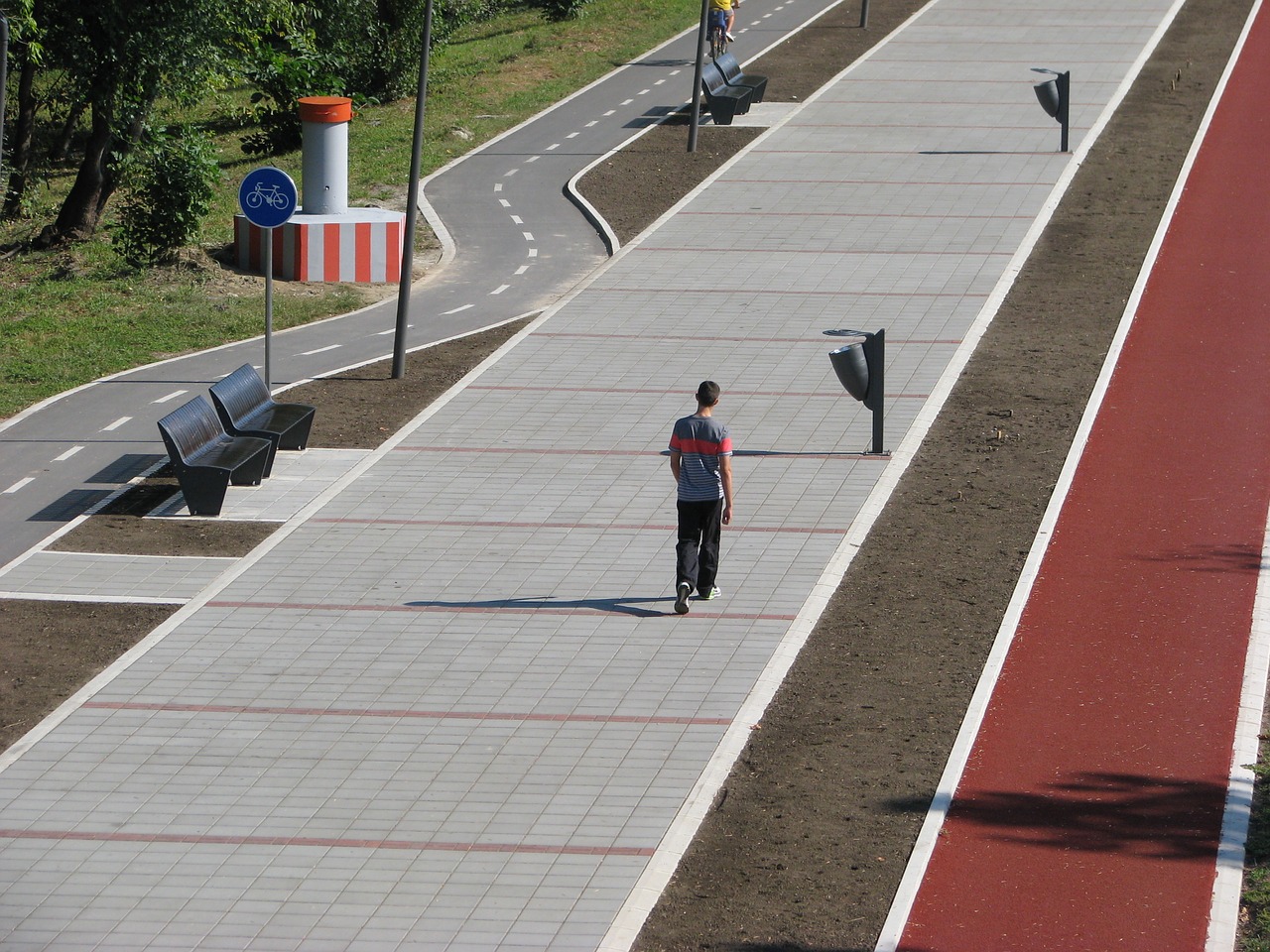 Promenada, Novisad, Berniukas, Serbija, Lauke, Kraštovaizdis, Žalias, Parkas, Panoraminis, Jaunimas