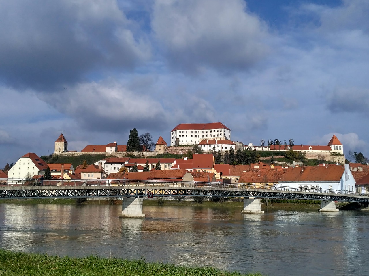 Ptuj, Miestas, Slovenia, Miestas, Senas, Upė, Upės Drava, Turistinis, Romėnų Miestas, Pritraukimas