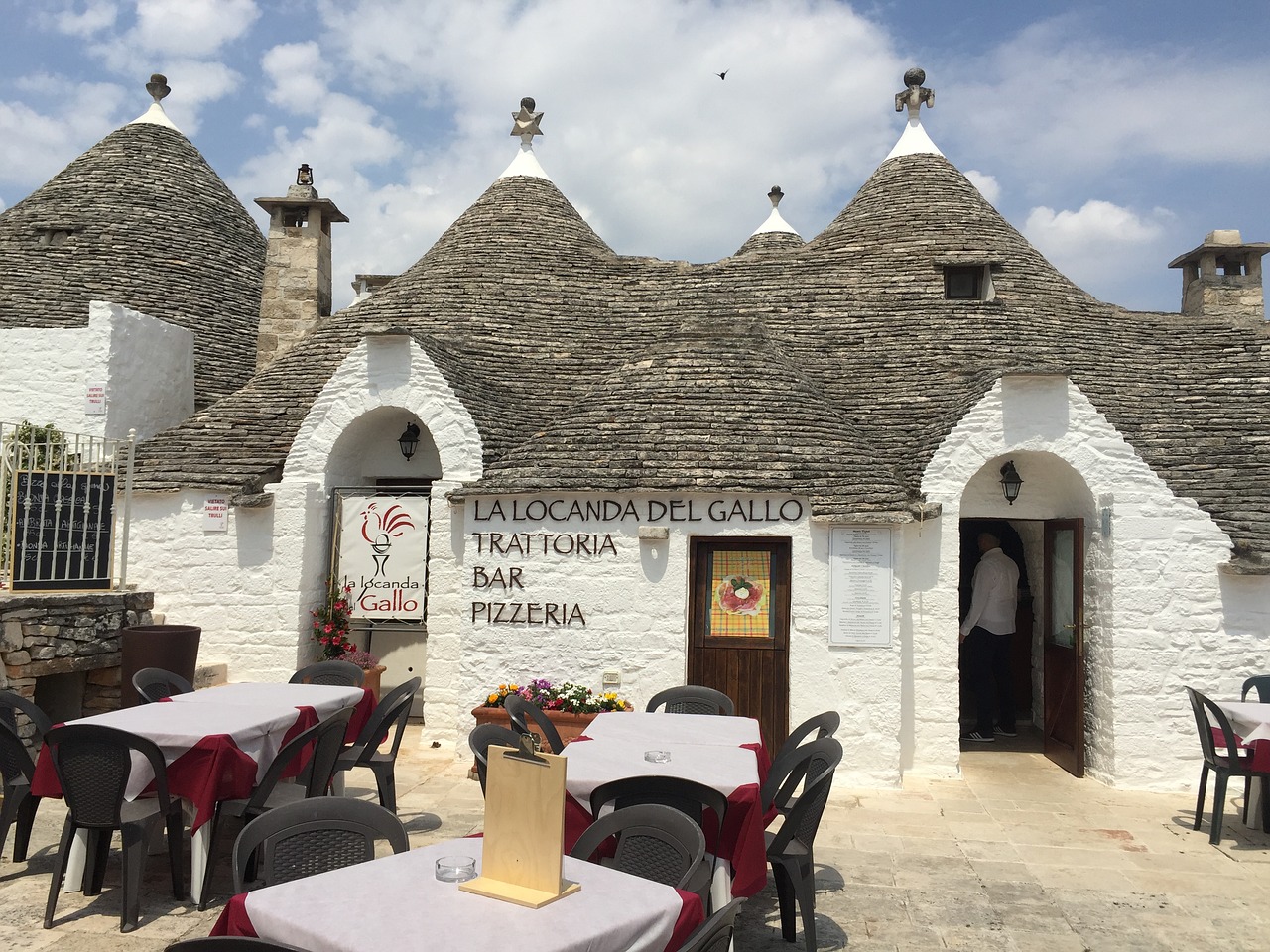 Puglia, Restoranas, Trulli, Nemokamos Nuotraukos,  Nemokama Licenzija