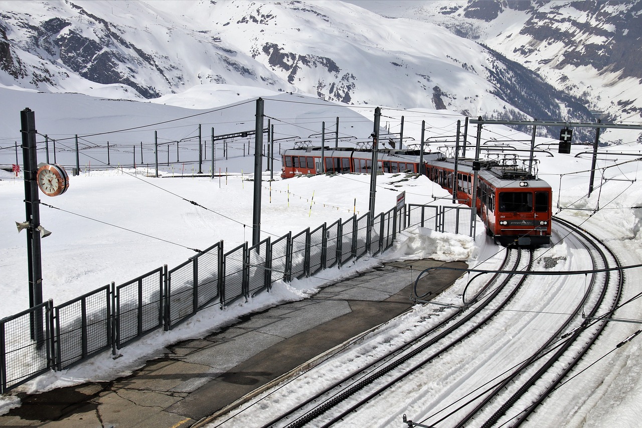 Traukti Stoties,  Zermatt,  Gornergrat,  Sniegas,  Laikrodis,  Griovys,  Žiemos,  Ne Iš Teismo,  Kelionė,  Transportas